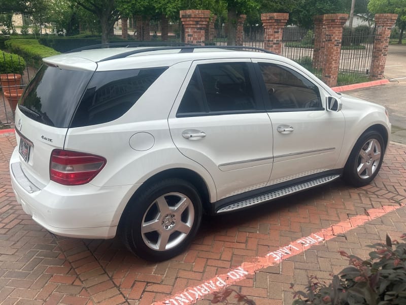 Mercedes-Benz M-Class 2008 price $7,998