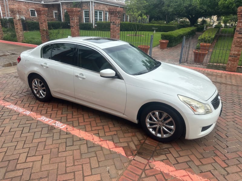 Infiniti G37 Sedan 2009 price $7,998