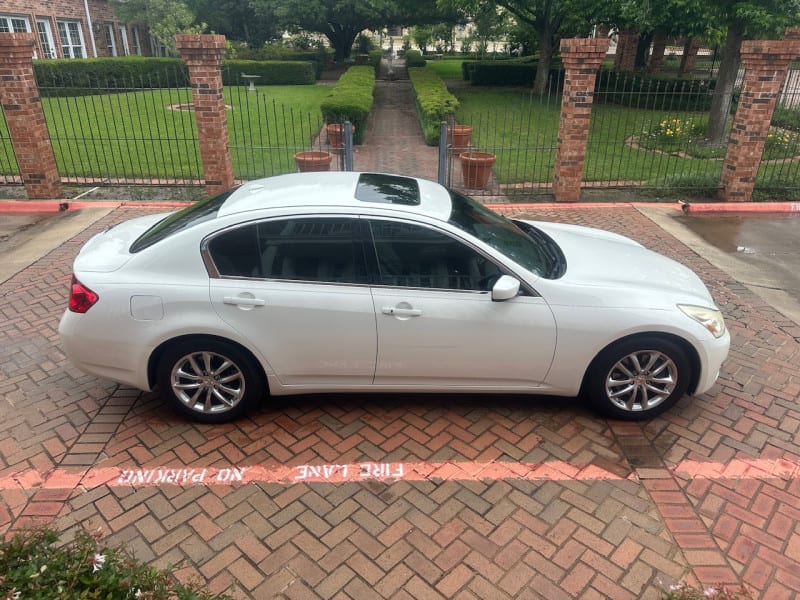 Infiniti G37 Sedan 2009 price $7,998