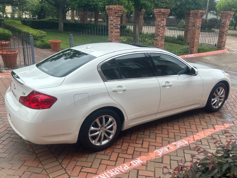 Infiniti G37 Sedan 2009 price $7,998