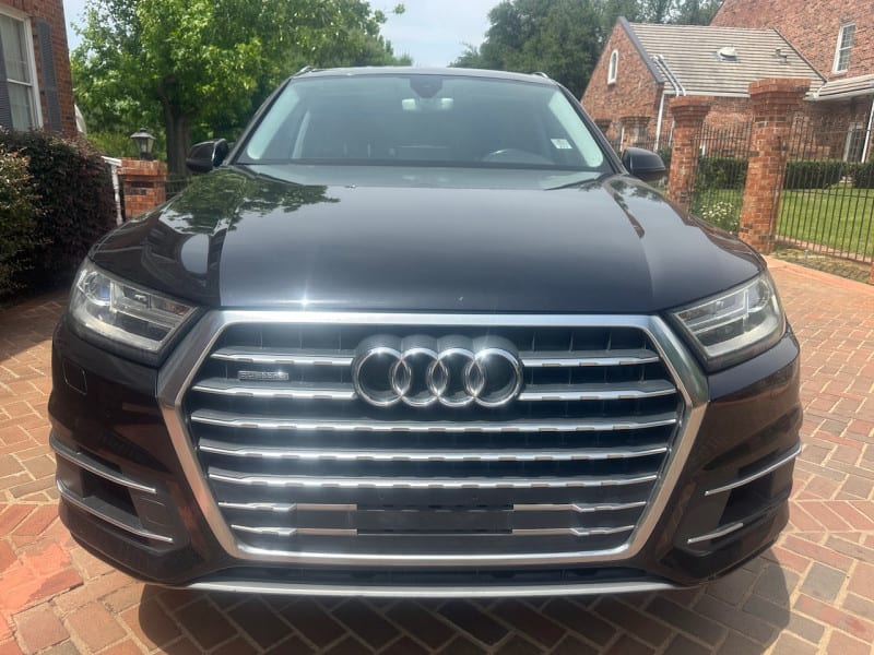 Audi Q7 2017 price $14,998