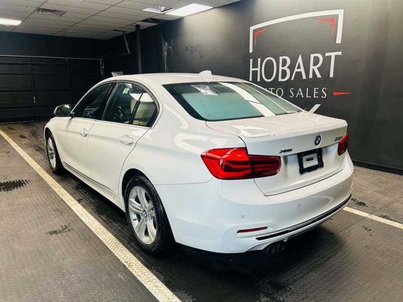 BMW 3 Series 2017 price $16,995