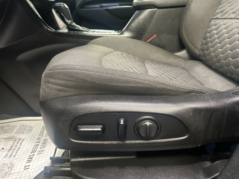 Chevrolet Equinox 2019 price $17,225