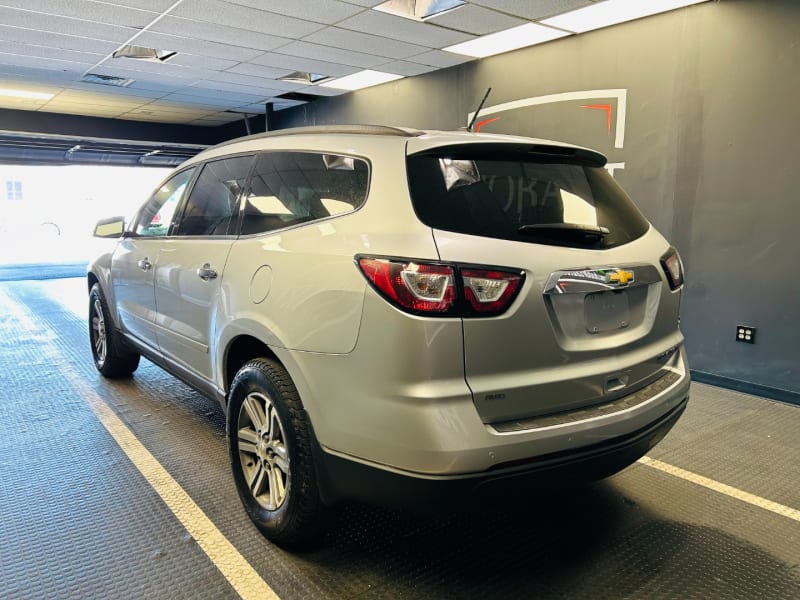 Chevrolet Traverse 2015 price $11,835