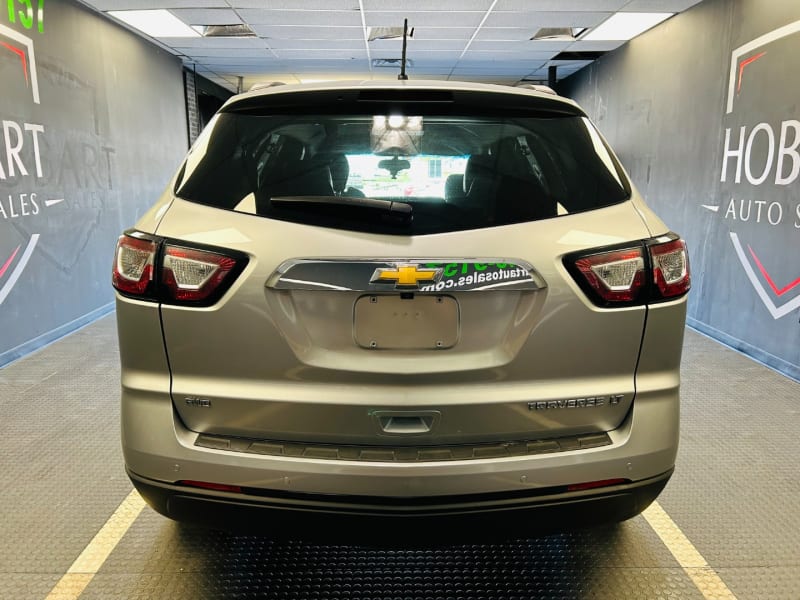 Chevrolet Traverse 2015 price $11,835