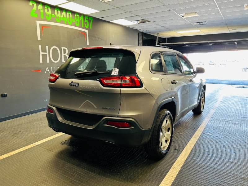 Jeep Cherokee 2016 price $17,205