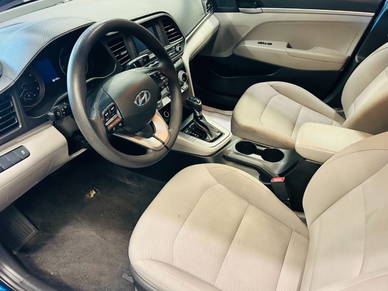 Hyundai Elantra 2019 price $14,910