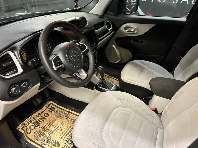Jeep Renegade 2018 price $16,705