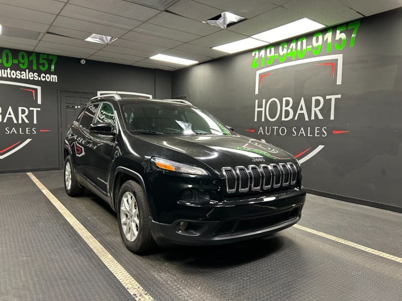 Jeep Cherokee 2017 price $15,965