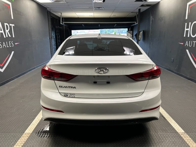 Hyundai Elantra 2018 price $9,900