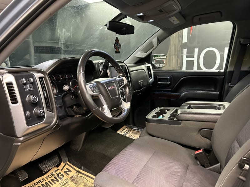 GMC Sierra 1500 2015 price $26,030