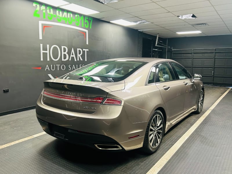 Lincoln MKZ 2018 price $18,430