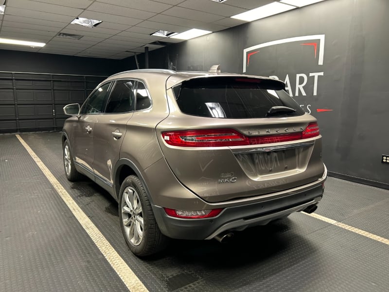 Lincoln MKC 2019 price $20,300