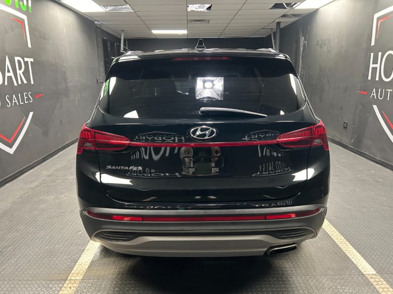 Hyundai Santa Fe 2021 price $18,330