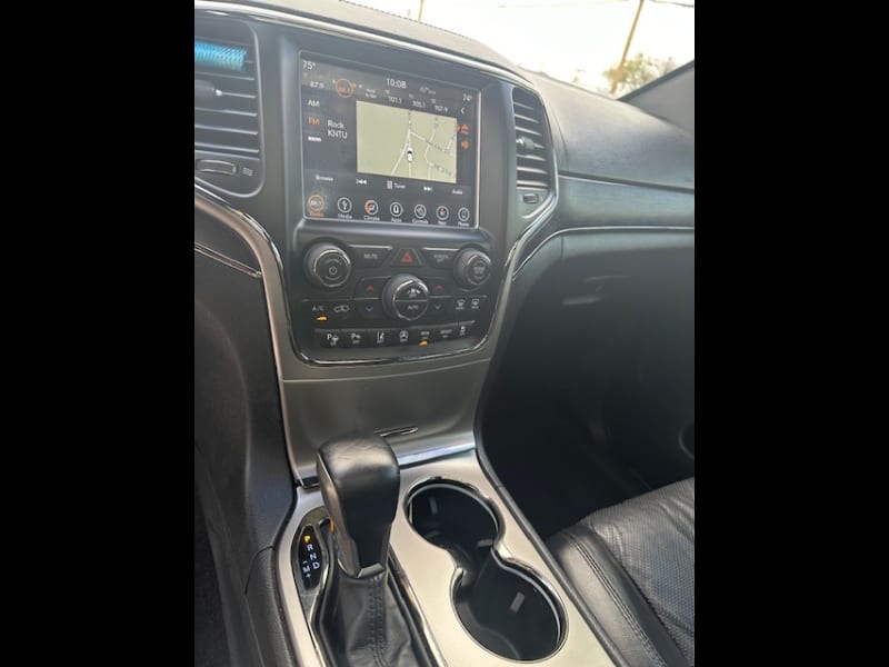 Jeep Grand Cherokee 2018 price $24,000