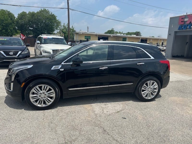 Cadillac XT5 2019 price $22,000