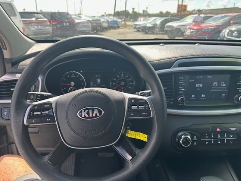 Kia Sorento 2019 price $20,000