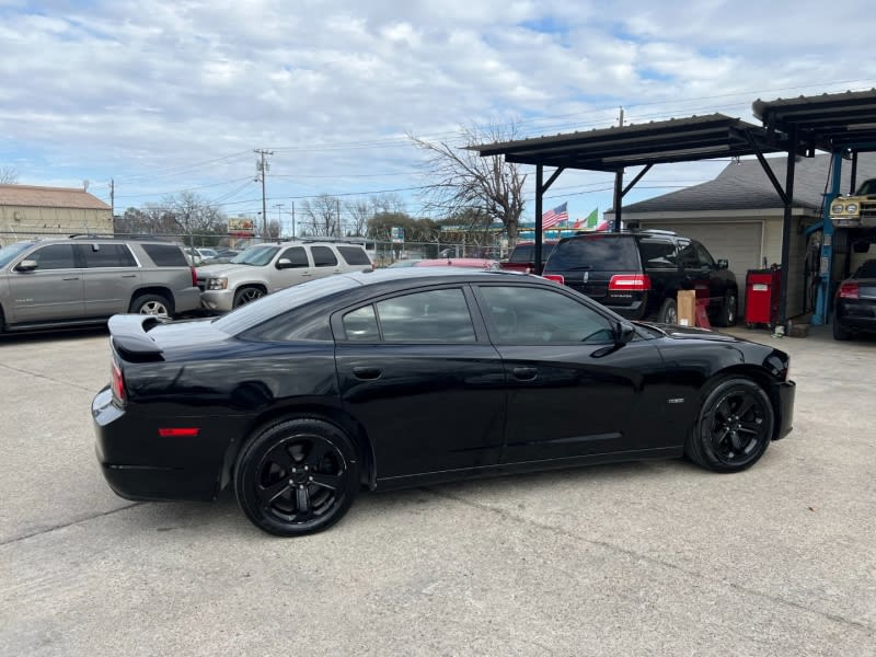 Dodge Charger 2013 price $18,500