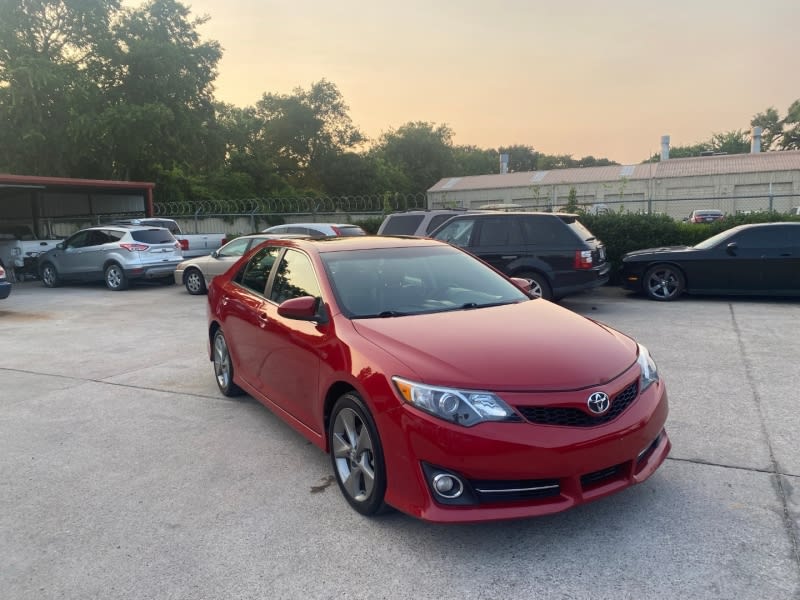 Toyota Camry 2012 price $11,999