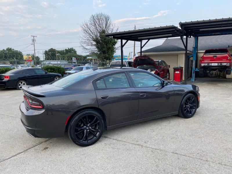 Dodge Charger 2017 price $18,500