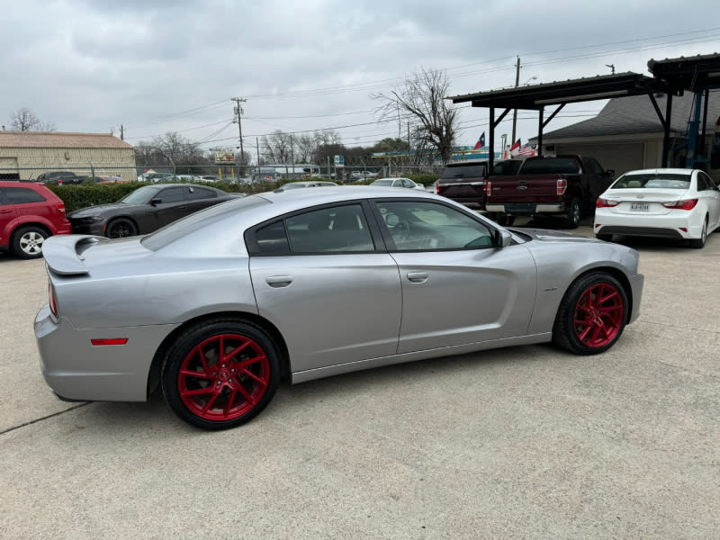 Dodge Charger 2014 price $15,500