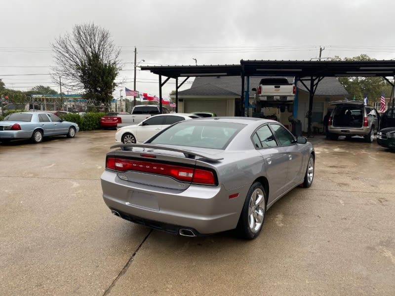 Dodge Charger 2014 price $14,999