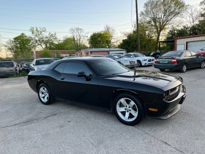 Dodge Challenger 2014 price $16,500