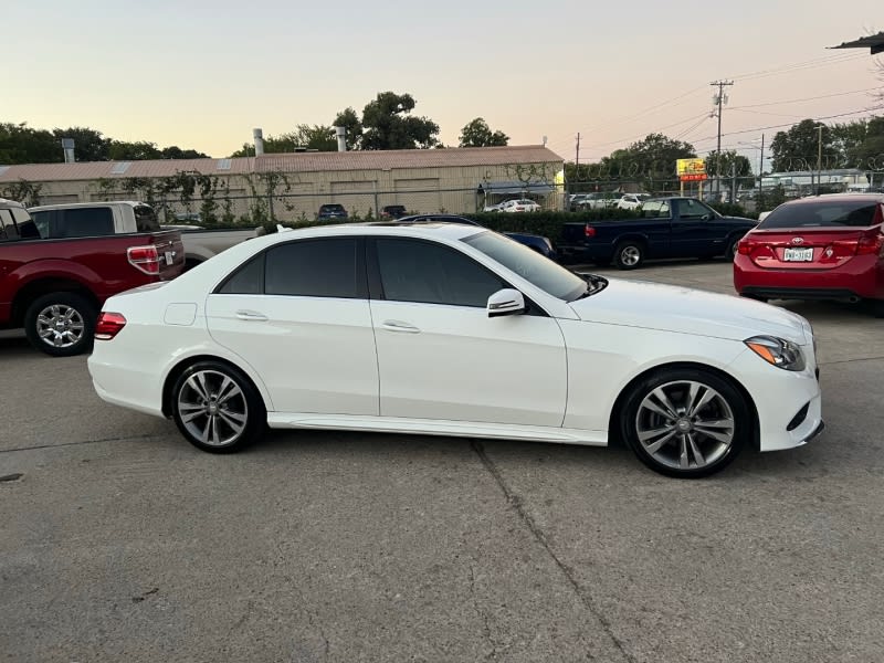 Mercedes-Benz E-Class 2016 price $27,000