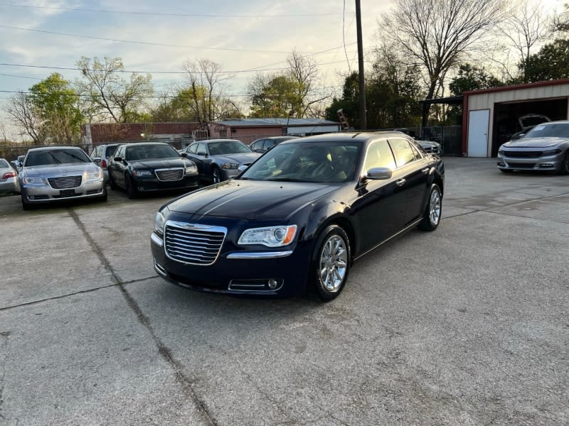 Chrysler 300 2012 price $10,500