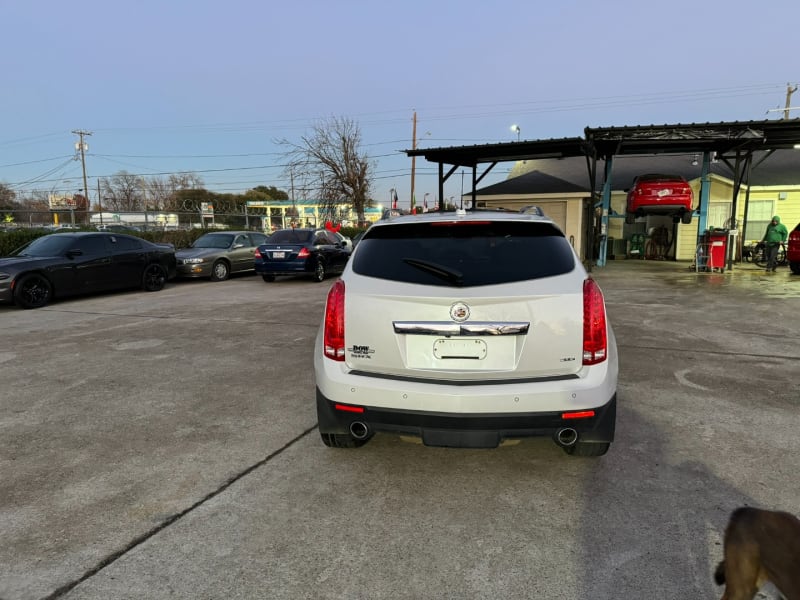 Cadillac SRX 2015 price $15,000