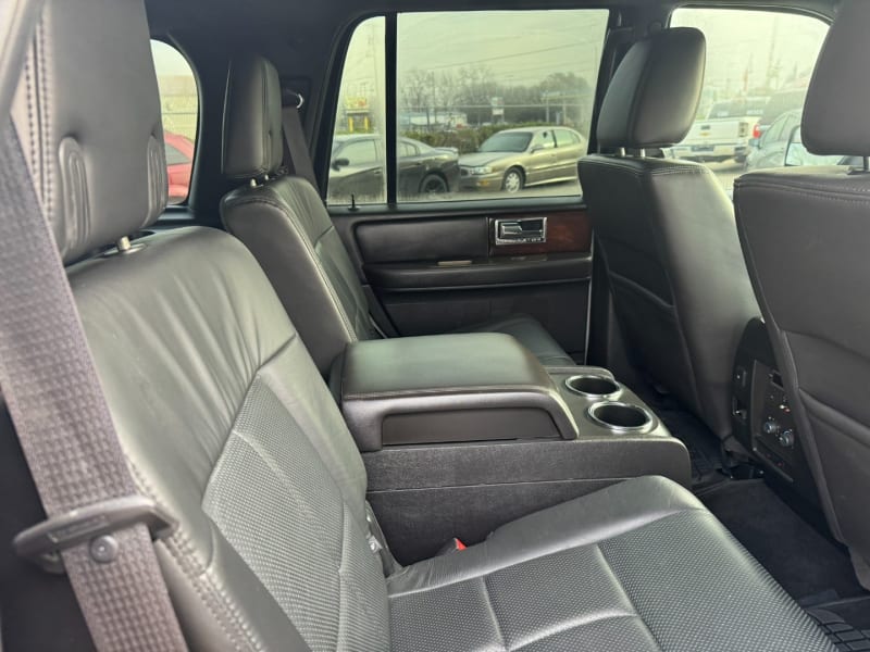 Lincoln Navigator 2014 price $17,500