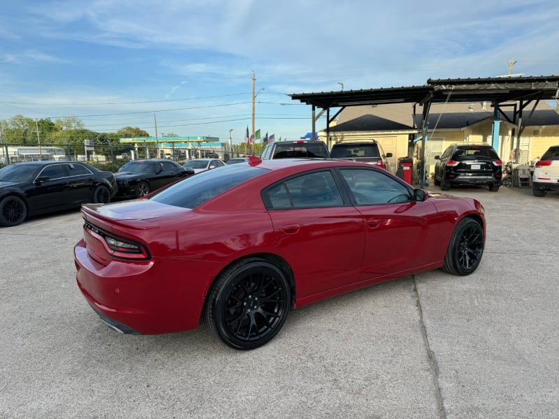 Dodge Charger 2016 price $14,999