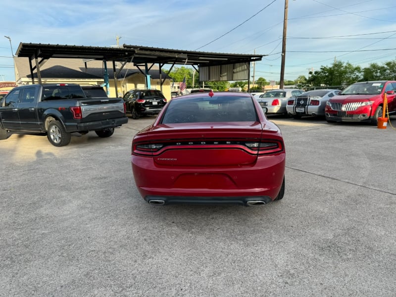 Dodge Charger 2016 price $14,999