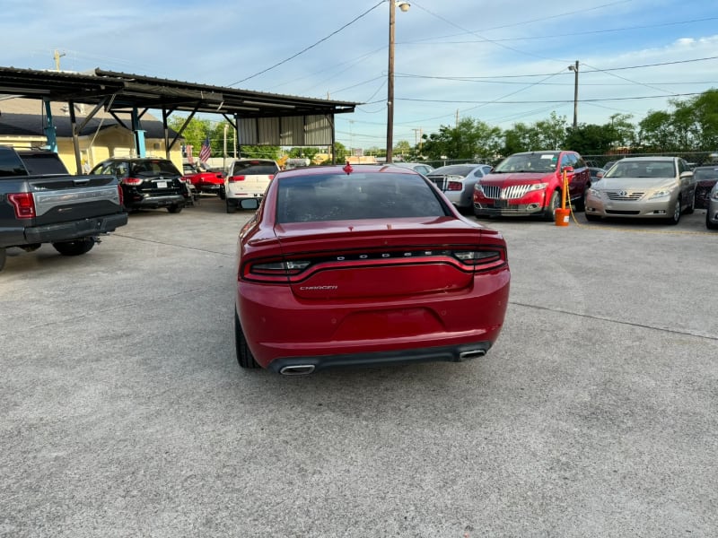 Dodge Charger 2016 price $14,999