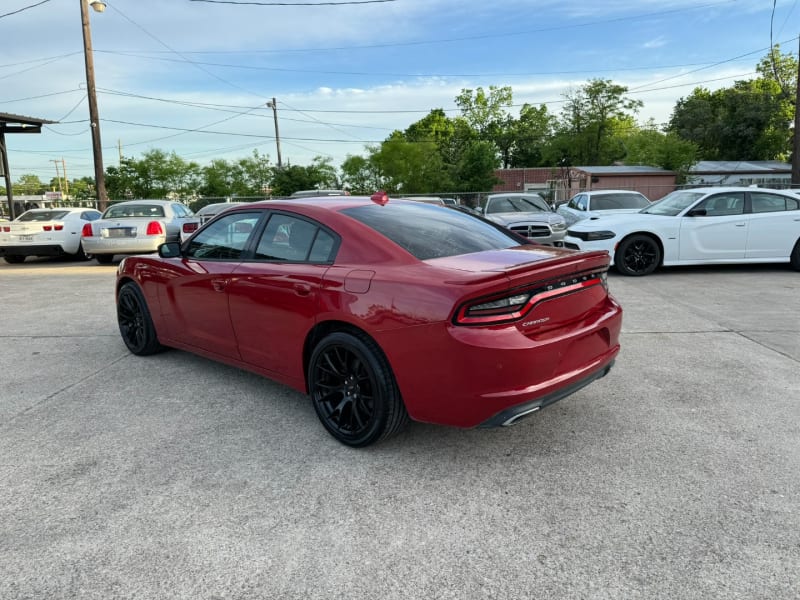 Dodge Charger 2016 price $14,999