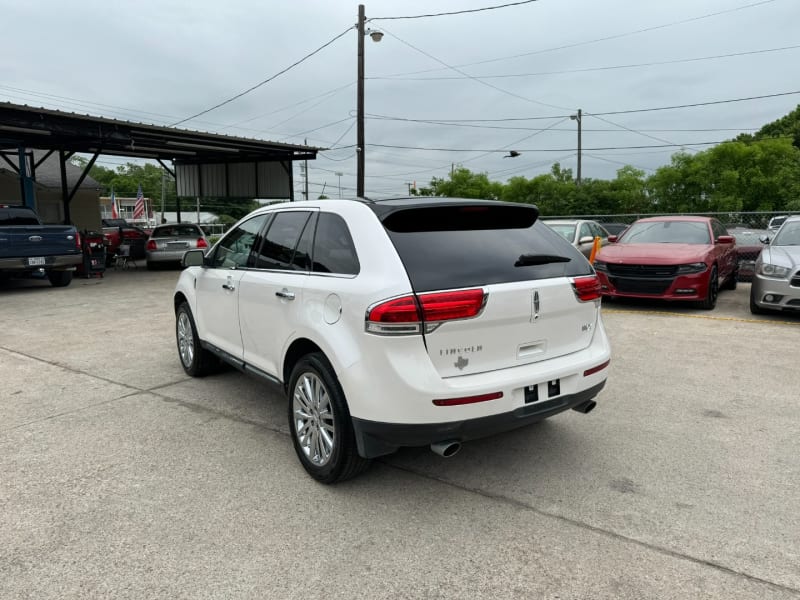 Lincoln MKX 2013 price $12,999