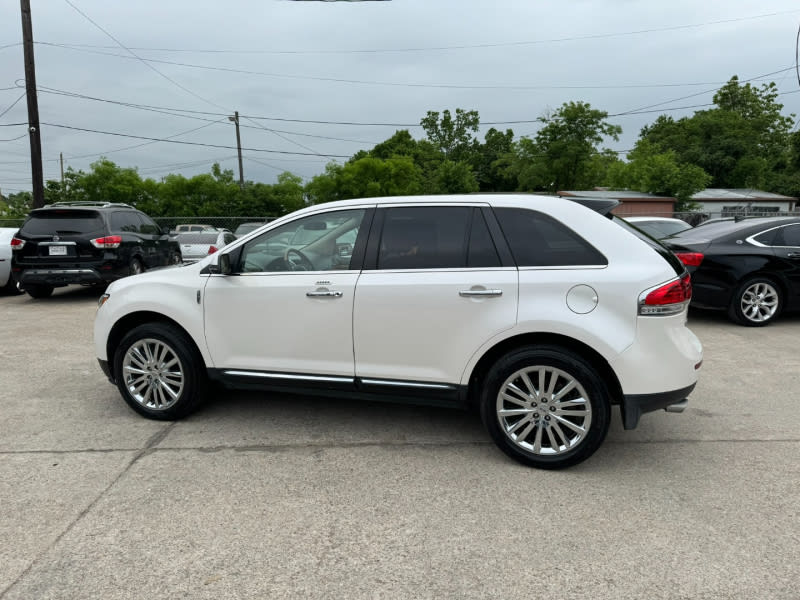 Lincoln MKX 2013 price $12,999