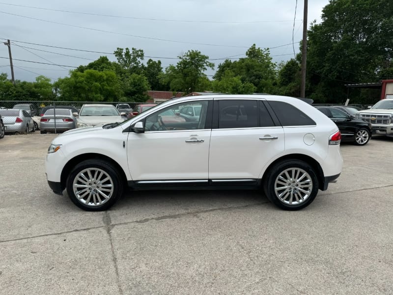 Lincoln MKX 2013 price $12,999