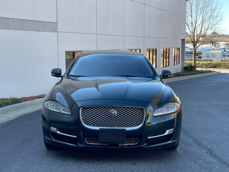 Jaguar XJ 2016 price $15,999