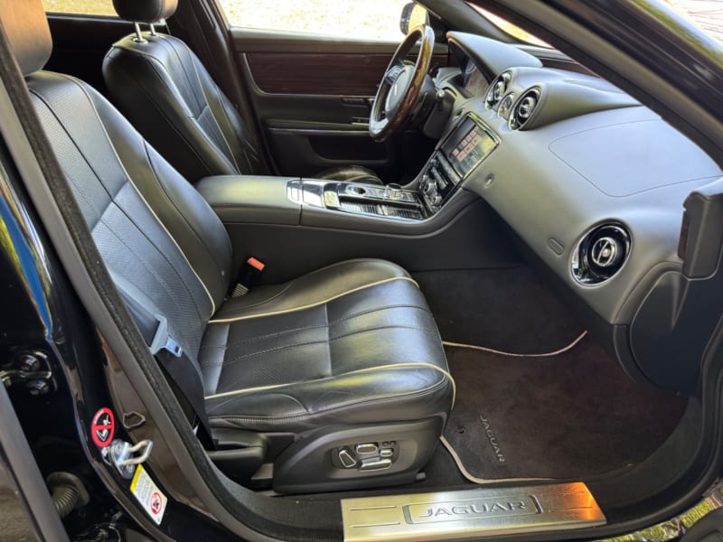 Jaguar XJ 2015 price $18,999