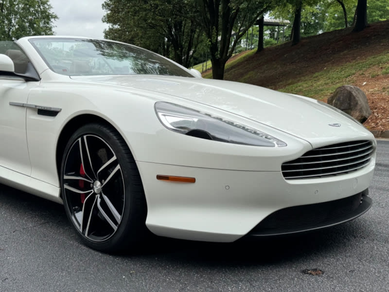 Aston Martin DB9 2015 price $69,999