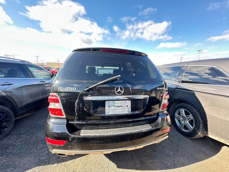 Mercedes-Benz M-Class 2010 price $9,000