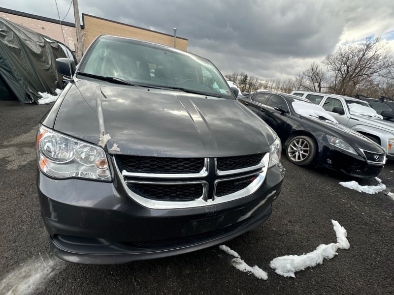 Dodge Grand Caravan 2017 price $14,500