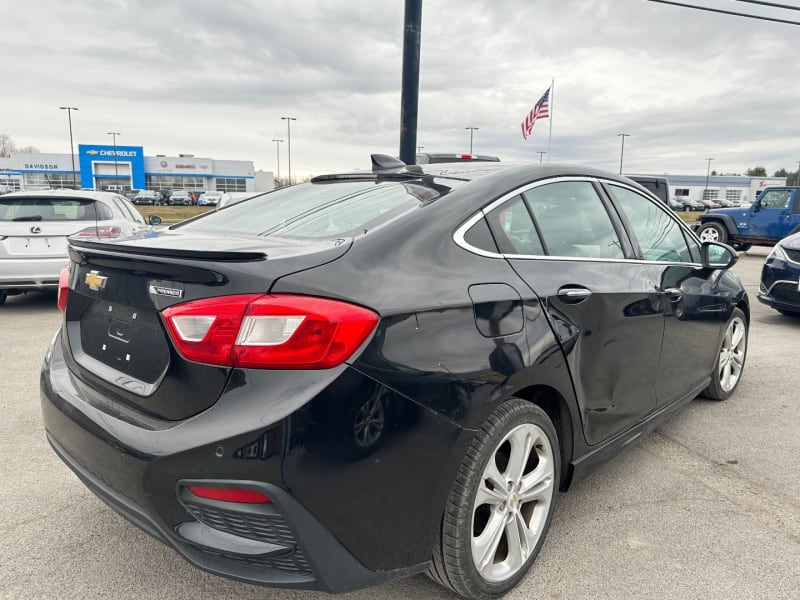 Chevrolet Cruze 2016 price $10,000