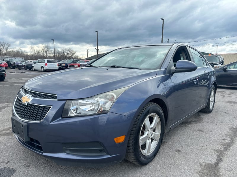 Chevrolet Cruze 2013 price $8,500