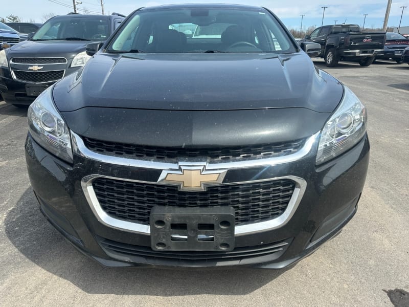 Chevrolet Malibu 2015 price $9,400