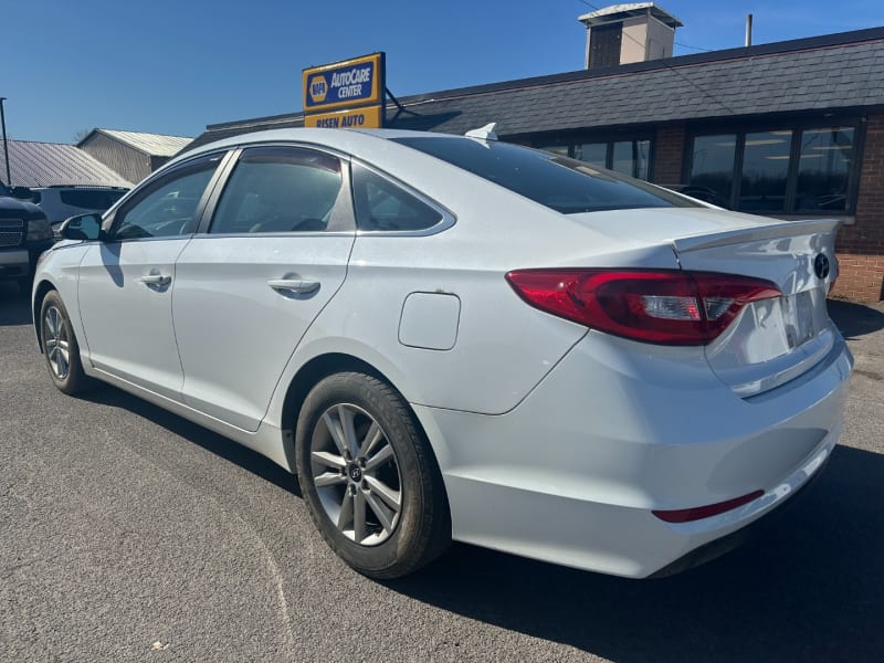 Hyundai Sonata 2017 price $13,000