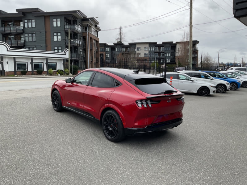 Ford MUSTANG MACH-E 2022 price $61,995