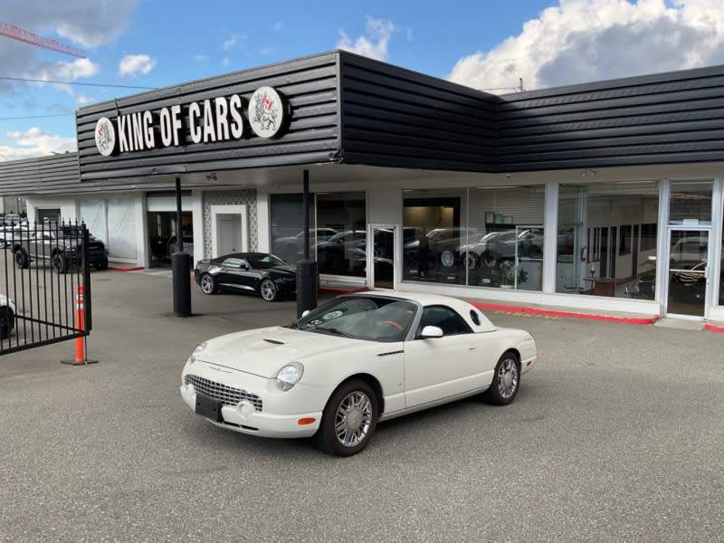 Ford Thunderbird 2003 price $18,966