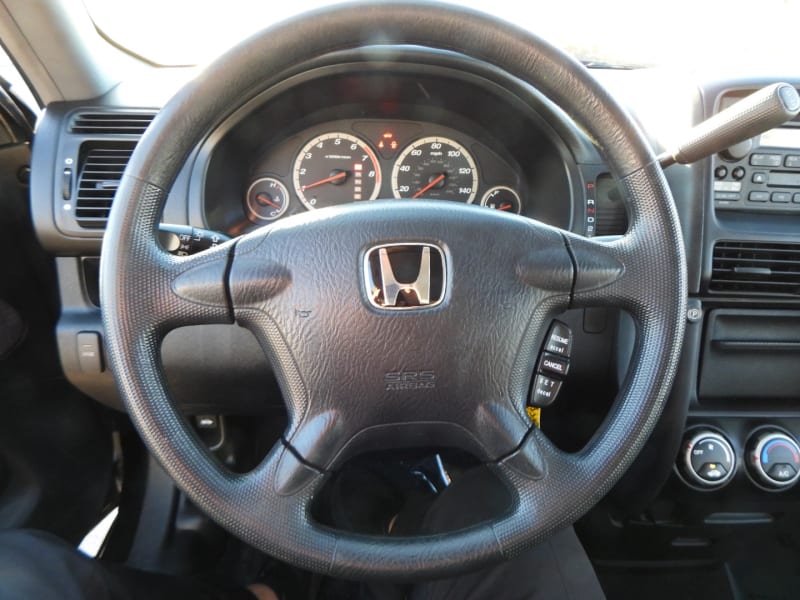 Honda CR-V 2002 price $8,999